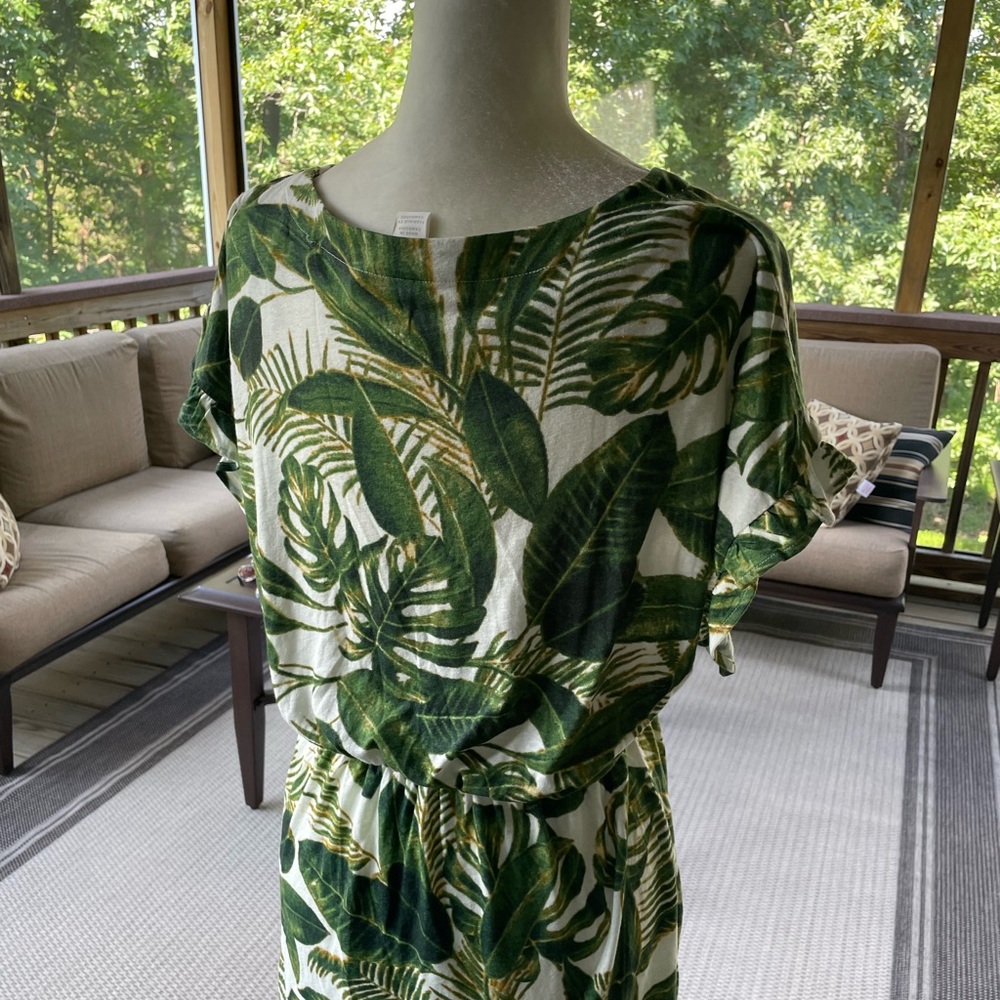 H&M leaf patterned dress - Picture 5 of 6